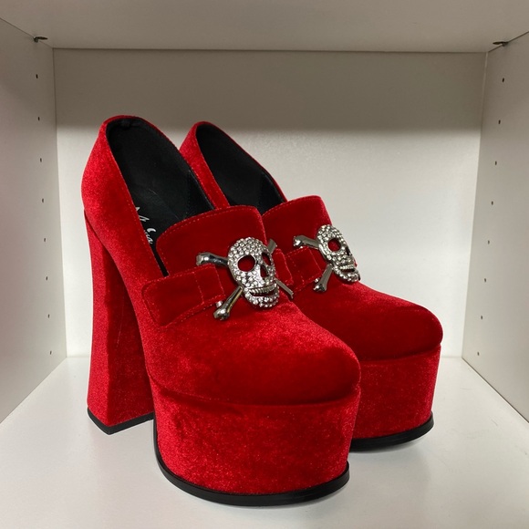 Magissa Red velvet skull platforms. - Picture 3 of 6